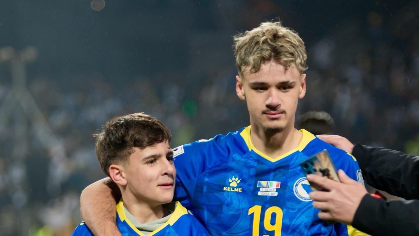 Alajbegović rasplakao naciju: Pogledajte kakvu poruku je poslao mlađem bratu!